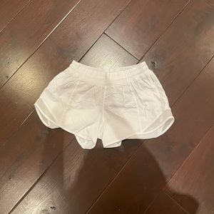 Hotty hot short, length 4”